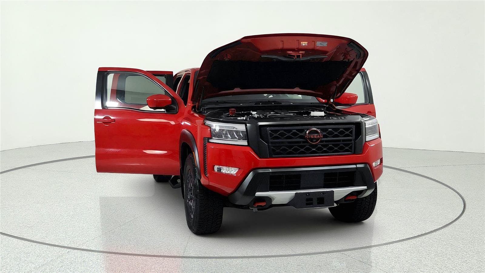 Used 2023 Nissan Frontier PRO-4X w/ Pro-4X Premium Package AWD/4WD image 9