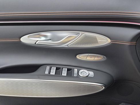 New 2026 Genesis GV70 2.5T Sport Prestige AWD/4WD image 17