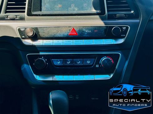 Used 2018 Hyundai Sonata SE w/ Cargo Package FWD image 20