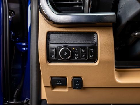 Used 2026 Ford F450 Lariat image 22