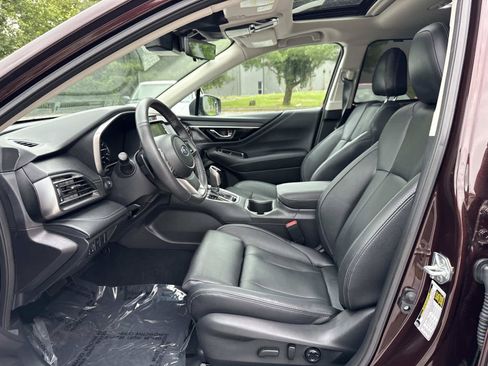 Used 2025 Subaru Outback Touring XT AWD/4WD image 25