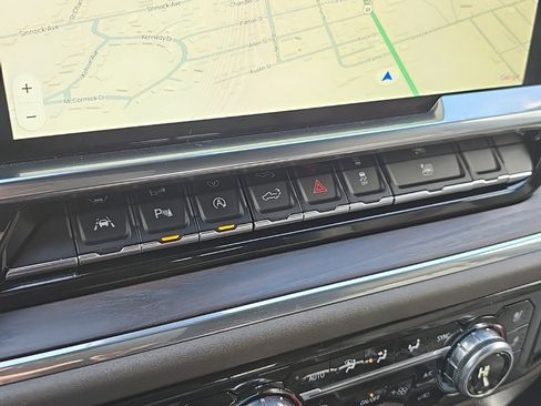 Used 2023 GMC Sierra 1500 SLT w/ SLT Convenience Package image 31