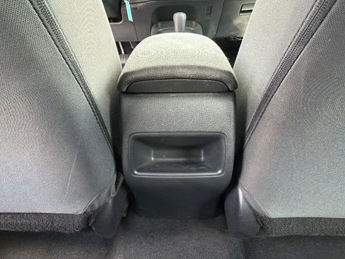 Used 2022 Toyota Corolla LE FWD image 25