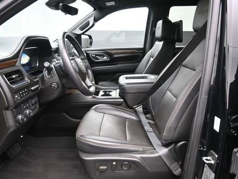 Used 2023 Chevrolet Tahoe High Country w/ Advanced Technology Package RWD image 21