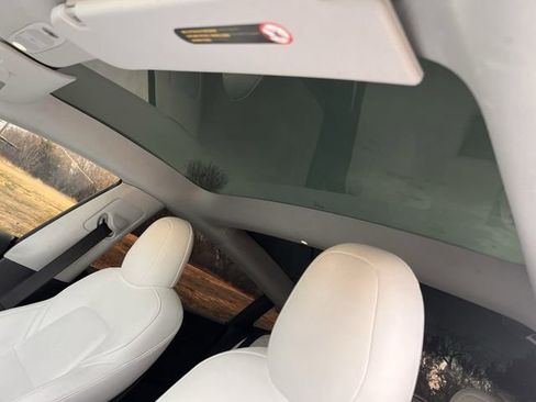 Used 2022 Tesla Model 3 Long Range image 19