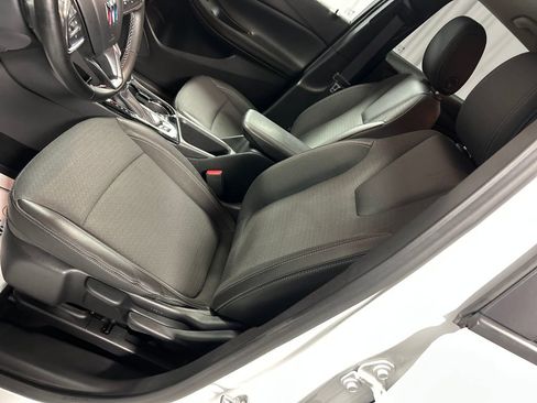 Used 2024 Buick Encore GX Preferred image 12