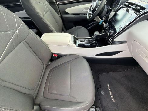 Used 2022 Hyundai Tucson SE w/ Cargo Package FWD image 26
