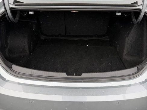 Used 2024 Chevrolet Malibu LT FWD image 4