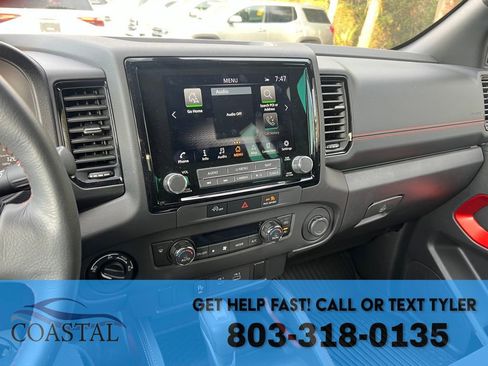 Used 2024 Nissan Frontier PRO-4X w/ Technology Package image 17