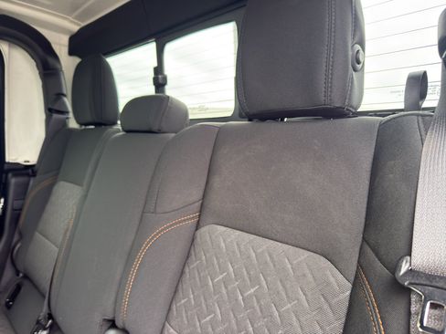Used 2025 Jeep Gladiator Mojave w/ Convenience Group AWD/4WD image 35