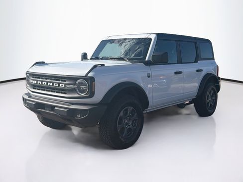 Used 2025 Ford Bronco Big Bend AWD/4WD image 3