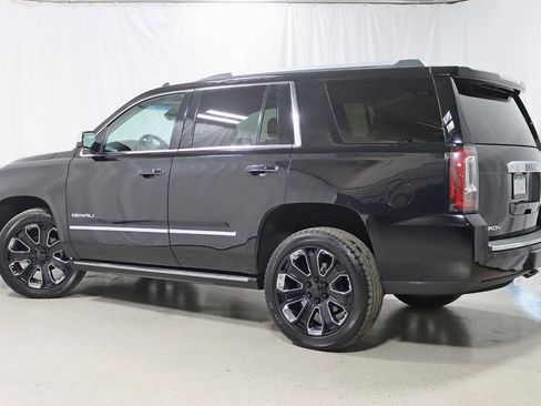 Used 2018 GMC Yukon Denali w/ Denali Ultimate Package image 9