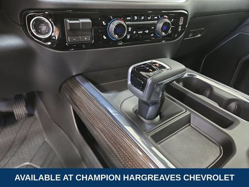 Used 2026 Chevrolet Silverado 1500 LT AWD/4WD image 21