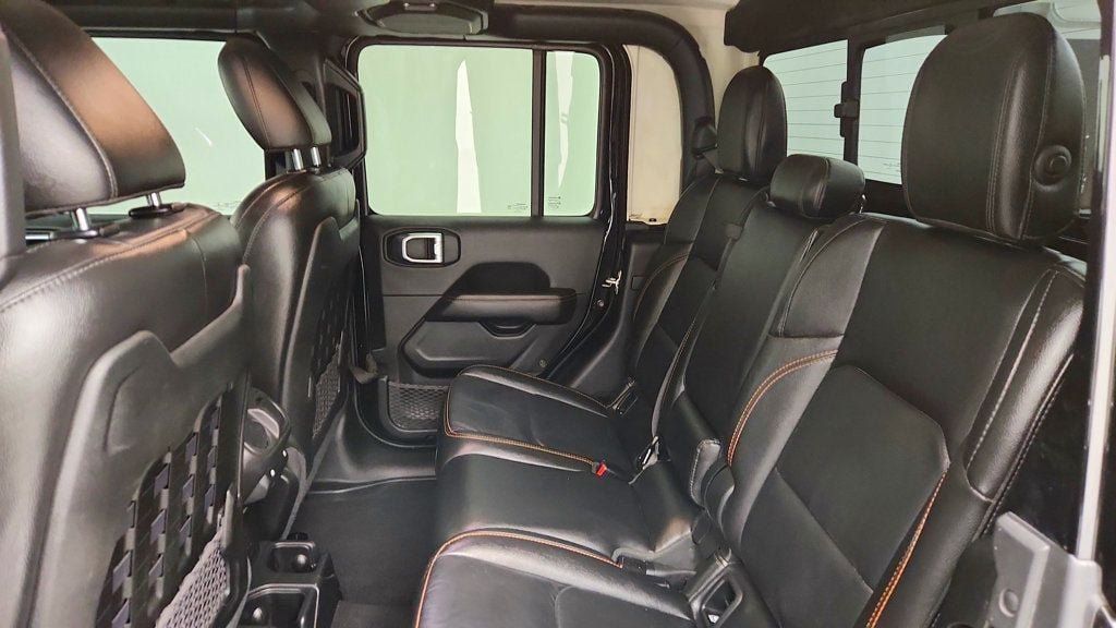 Used 2022 Jeep Gladiator Mojave w/ LED Lighting Group AWD/4WD image 21