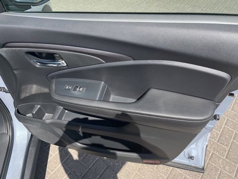 Used 2024 Honda Ridgeline RTL image 22