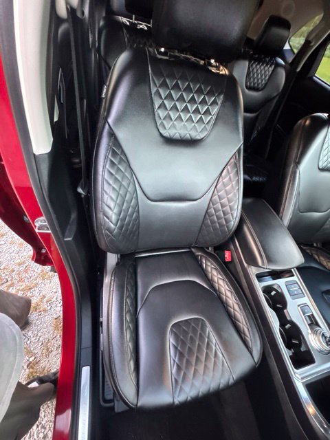 Used 2024 Ford Edge Titanium AWD/4WD image 44