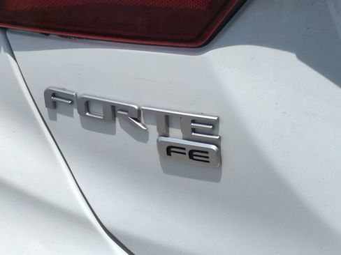 Used 2023 Kia Forte LX FWD image 13