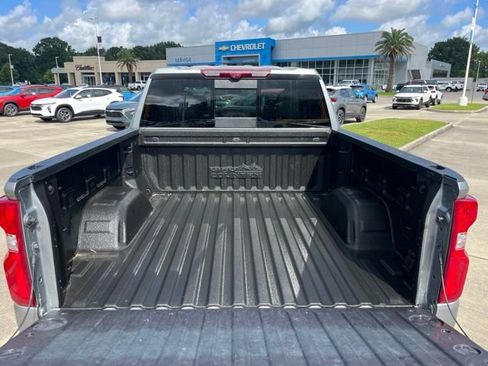 Used 2024 Chevrolet Silverado 1500 High Country w/ Technology Package AWD/4WD image 7