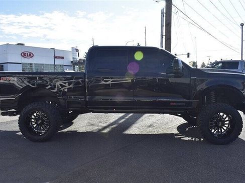 Used 2025 Ford F250 Platinum AWD/4WD image 5