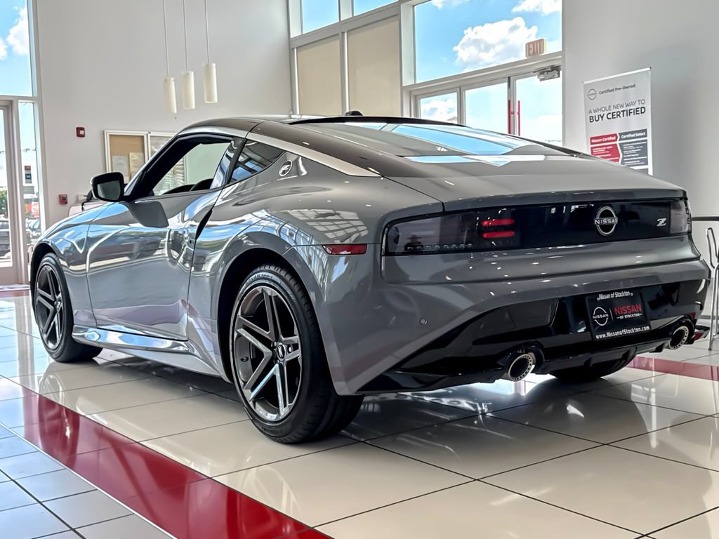 New 2026 Nissan Z Sport w/ Floor Mat Package RWD image 5