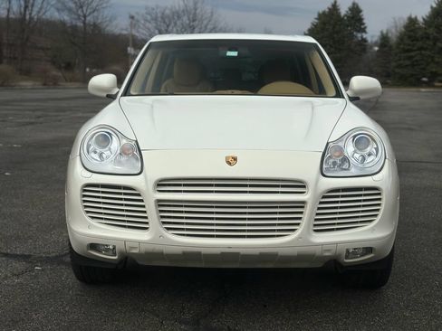 Used 2006 Porsche Cayenne Turbo S AWD/4WD image 4
