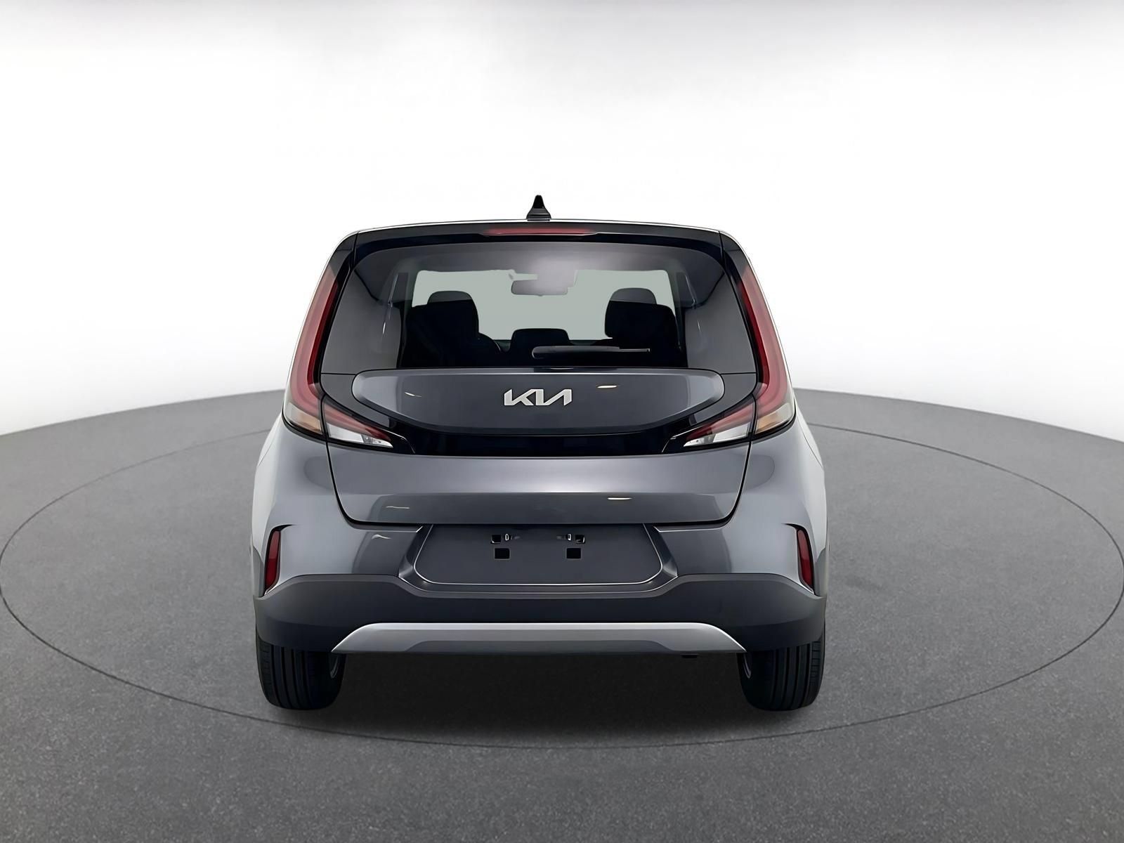 Used 2025 Kia Soul LX w/ LX Technology Package FWD image 7