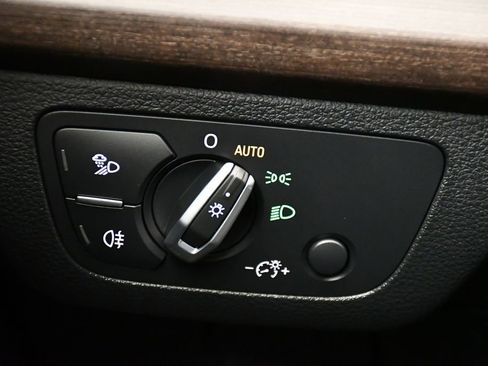 Certified 2023 Audi Q5 2.0T Premium Plus w/ Premium Plus Package image 21