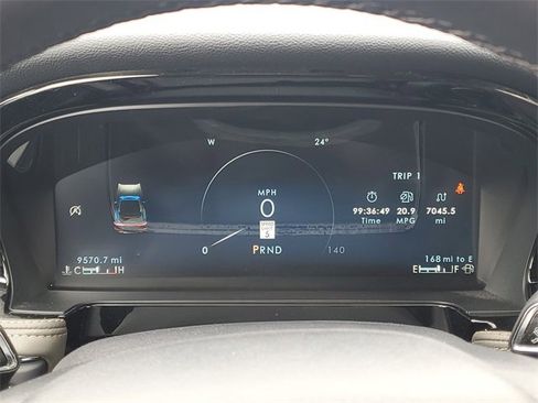 Certified 2023 Lincoln Corsair AWD w/ Equipment Group 101A image 18