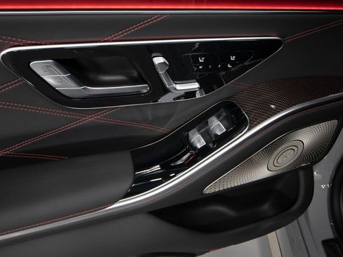 Used 2024 Mercedes-Benz S 63 AMG S image 43