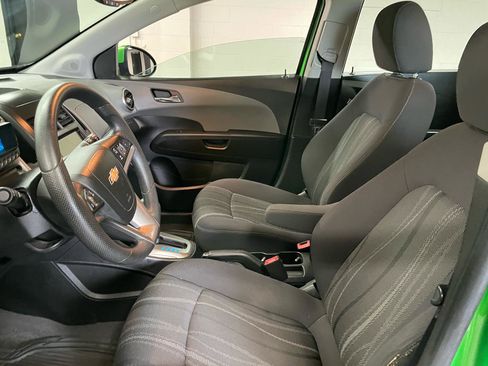Used 2015 Chevrolet Sonic LT FWD image 22