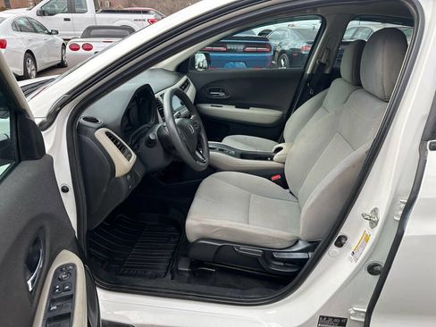 Used 2021 Honda HR-V LX image 20