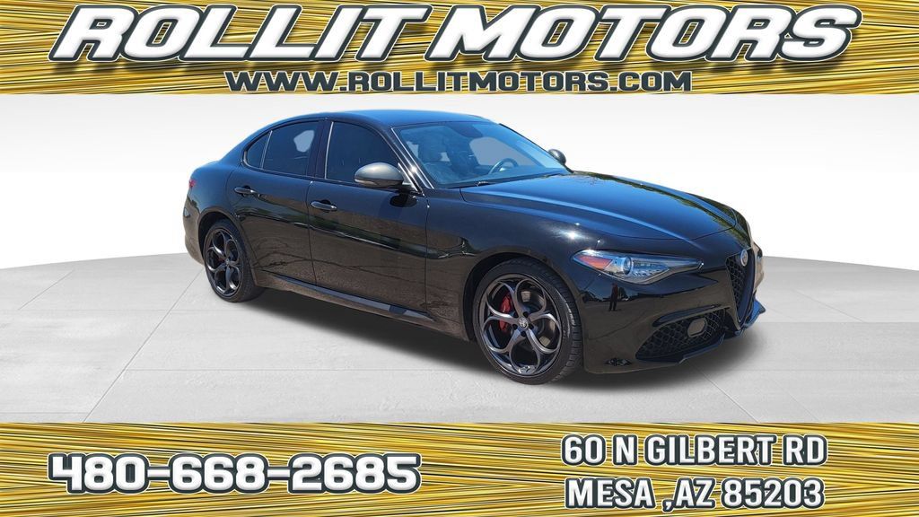 Used 2019 Alfa Romeo Giulia AWD w/ Quick Order Package 22J Sport image 1