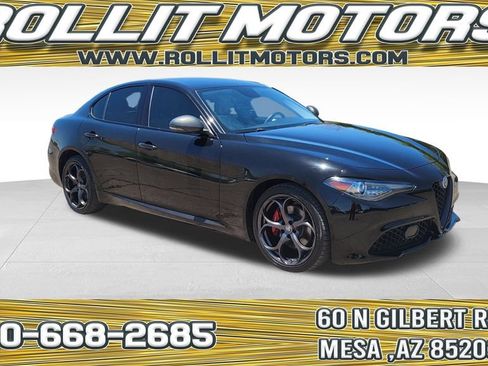 Used 2019 Alfa Romeo Giulia AWD w/ Quick Order Package 22J Sport image 1