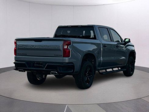 Used 2026 Chevrolet Silverado 1500 Custom Trail Boss w/ LPO, Dark Essentials Package AWD/4WD image 6
