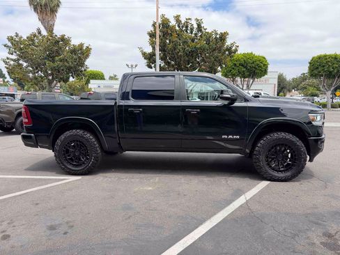 Used 2019 RAM 1500 Laramie AWD/4WD image 4