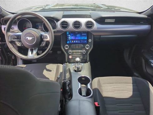 Used 2015 Ford Mustang GT RWD image 20