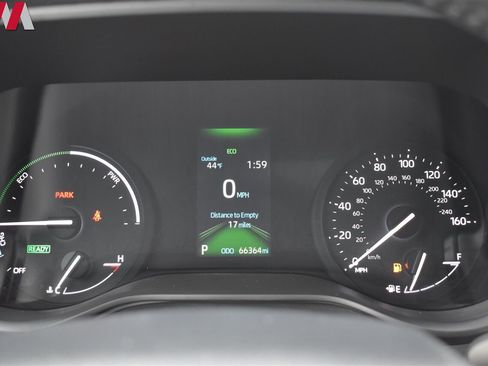 Used 2024 Toyota Sienna XLE image 15