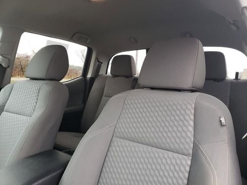 Used 2023 Toyota Tacoma SR AWD/4WD image 20