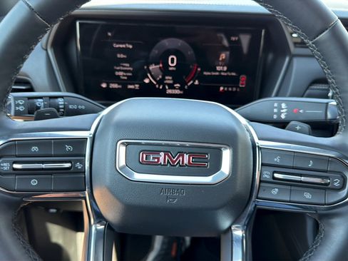 Used 2026 GMC Terrain Elevation w/ Elevation Premium Package AWD/4WD image 16