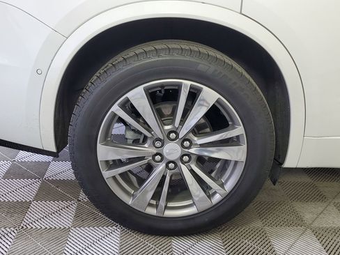 Used 2021 Cadillac XT6 Premium Luxury image 13