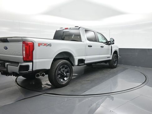New 2026 Ford F250 XL w/ STX Appearance Package AWD/4WD image 7