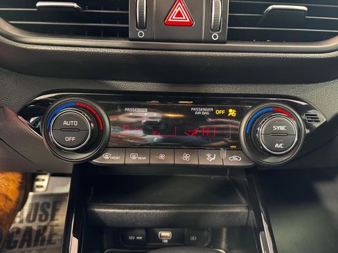 Used 2023 Kia Forte GT-Line w/ GT-Line Technology Package image 19