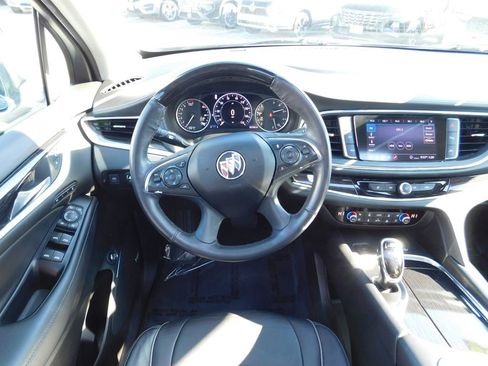 Used 2020 Buick Enclave Avenir w/ Avenir Technology Package image 15