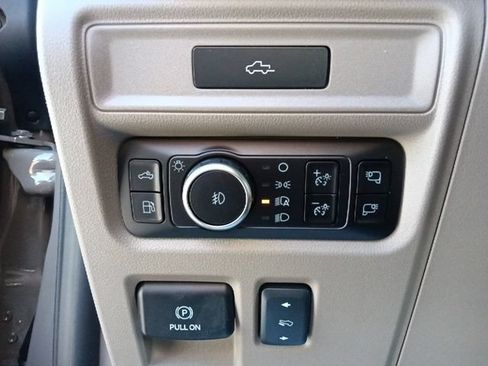New 2026 Ford F150 Platinum w/ Equipment Group 703A Plus AWD/4WD image 17
