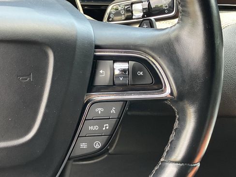 Used 2024 Lincoln Navigator Reserve AWD/4WD image 22