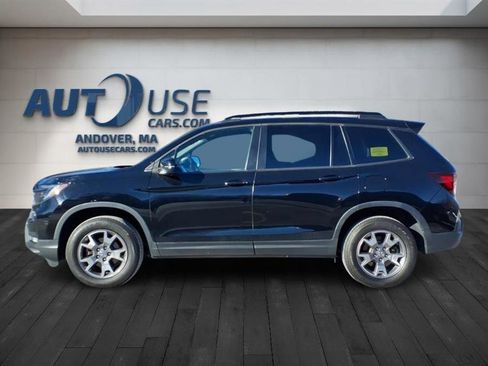 Used 2022 Honda Passport TrailSport image 2