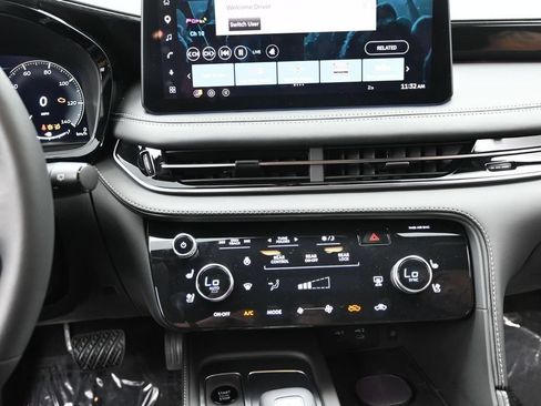 New 2027 INFINITI QX65 Sport w/ Premium Package AWD/4WD image 17