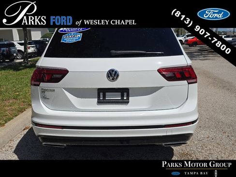 Used 2021 Volkswagen Tiguan SE R-Line image 5