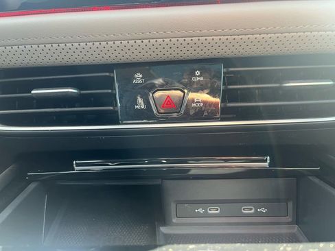 Certified 2024 Volkswagen Atlas Peak Edition SEL image 16