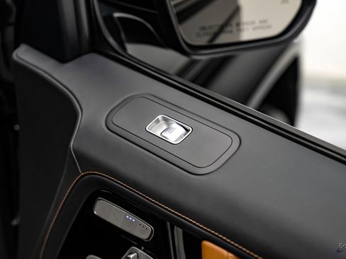 Used 2025 Mercedes-Benz G 63 AMG 4MATIC image 97